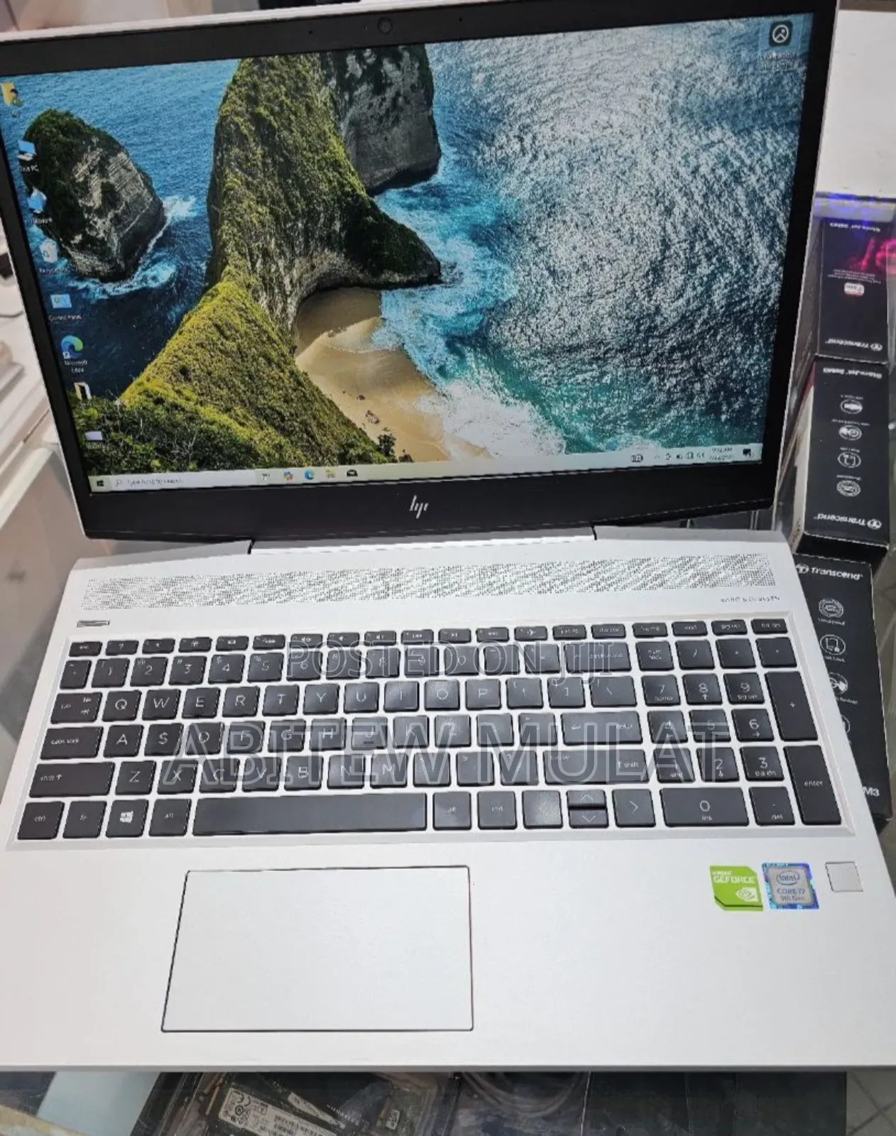 New Laptop HP 15-Dy1032wm 16GB Intel Core I7 SSD 512GB