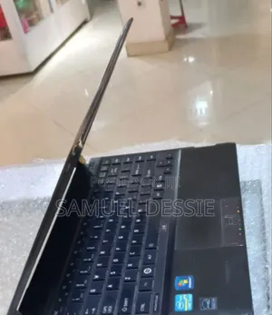 Photo - Laptop Toshiba Portege R930 4GB Intel Core I5 HDD 500GB