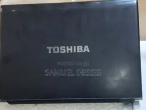 Laptop Toshiba Portege R930 4GB Intel Core I5 HDD 500GB