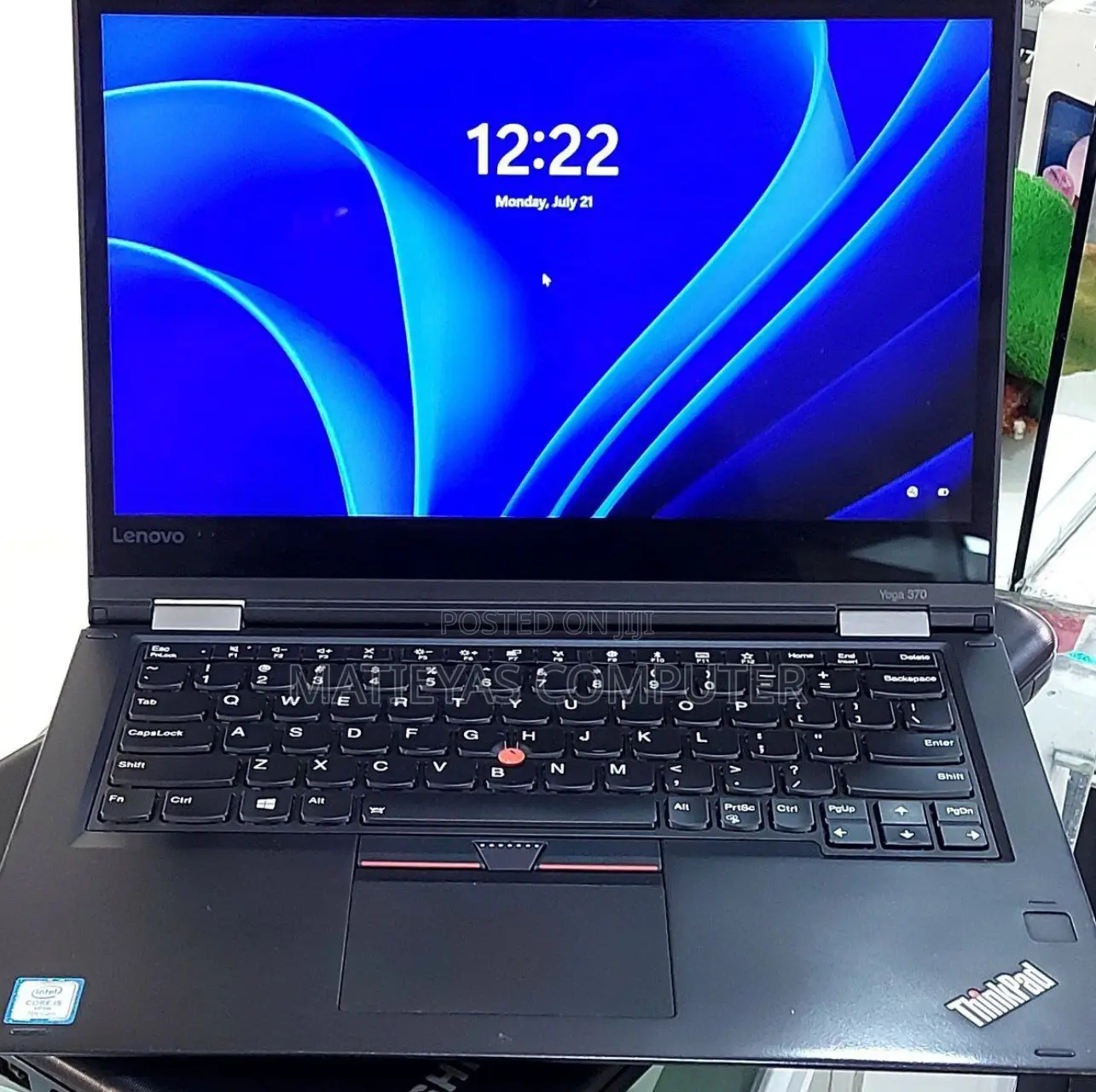 New Laptop Lenovo ThinkPad Yoga 370 16GB Intel Core I5 SSD 512GB