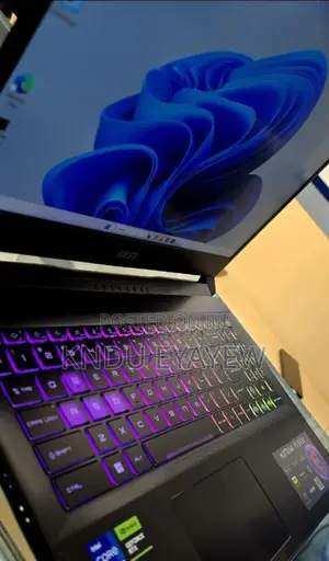New Laptop MSI GF63 16GB Intel Core I7 SSD 512GB