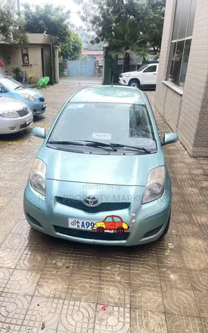 Photo - Toyota Yaris 1.5 Liftback 2008 Silver