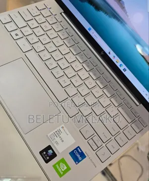 New Laptop HP Envy 13 16GB Intel Core I5 SSD 512GB