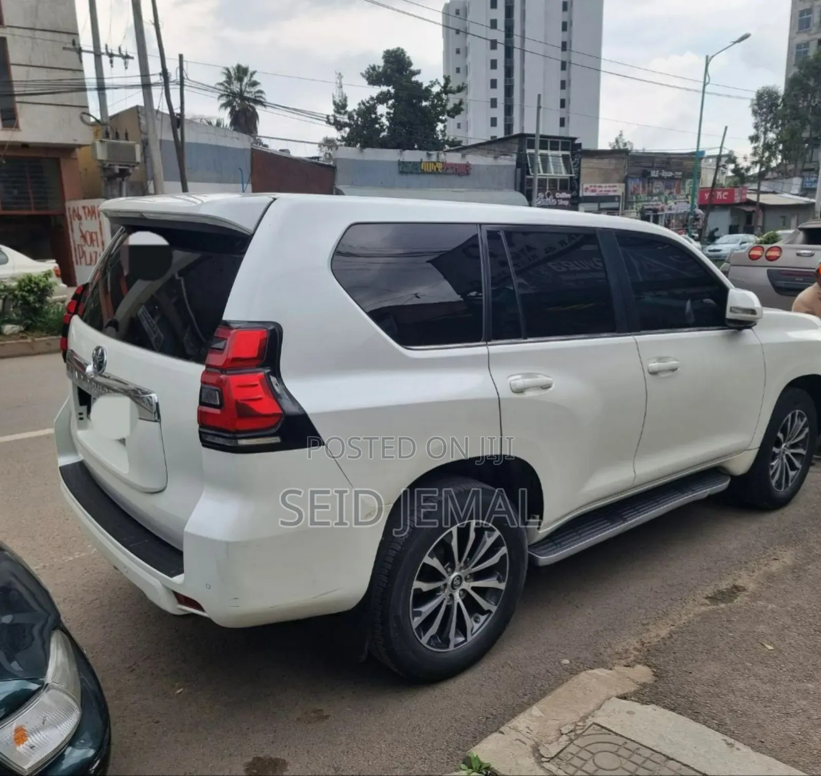 Toyota Land Cruiser Prado 2019 Off white