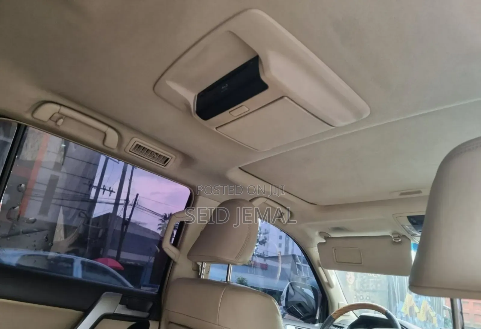 Toyota Land Cruiser Prado 2019 Off white