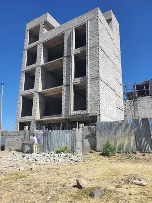 4bdrm House in Yeka for sale