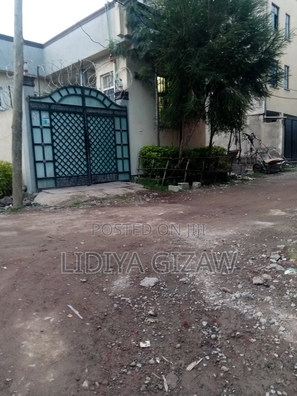 Furnished 2bdrm House in Akaky Kaliti for sale