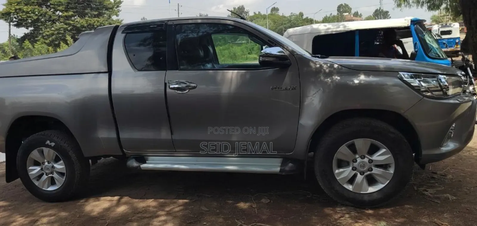 Toyota Hilux 2017 Brown