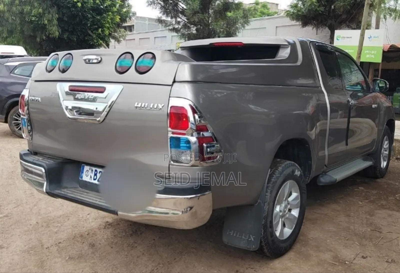 Toyota Hilux 2017 Brown