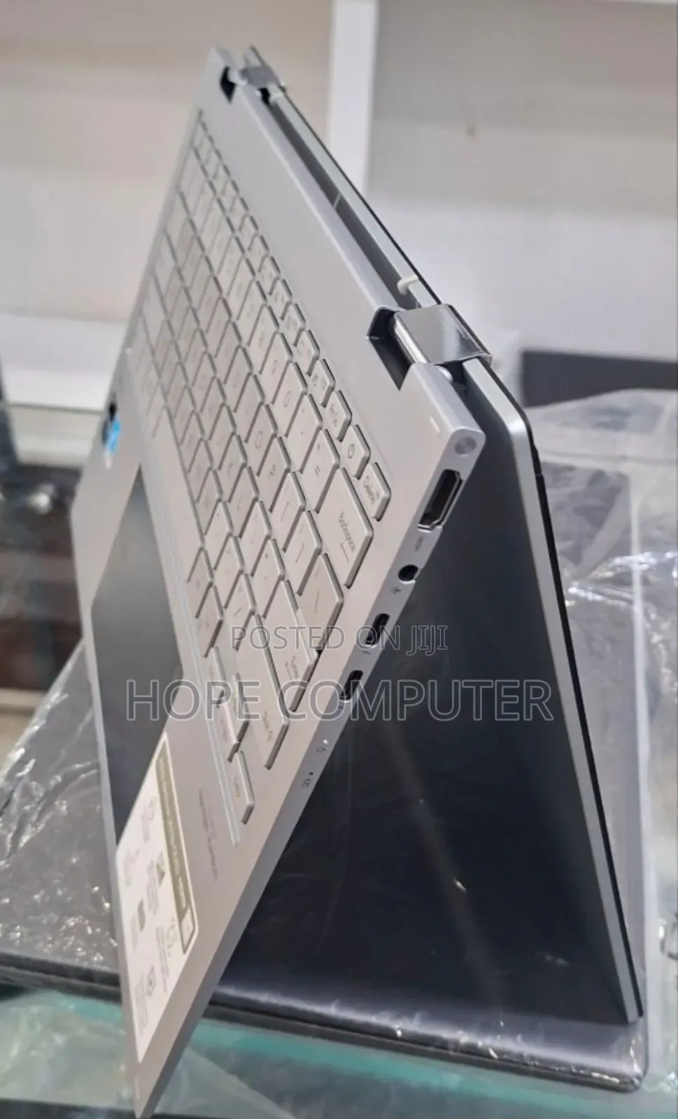 New Laptop Asus ZenBook UX430UQ 16GB Intel Core I7 SSD 1T