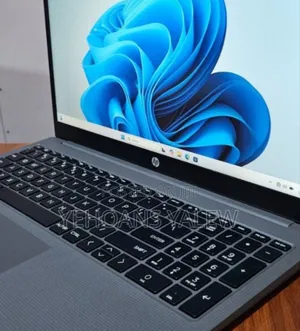 Photo - New Laptop HP Stream Notebook 16GB Intel Core I5 SSD 512GB