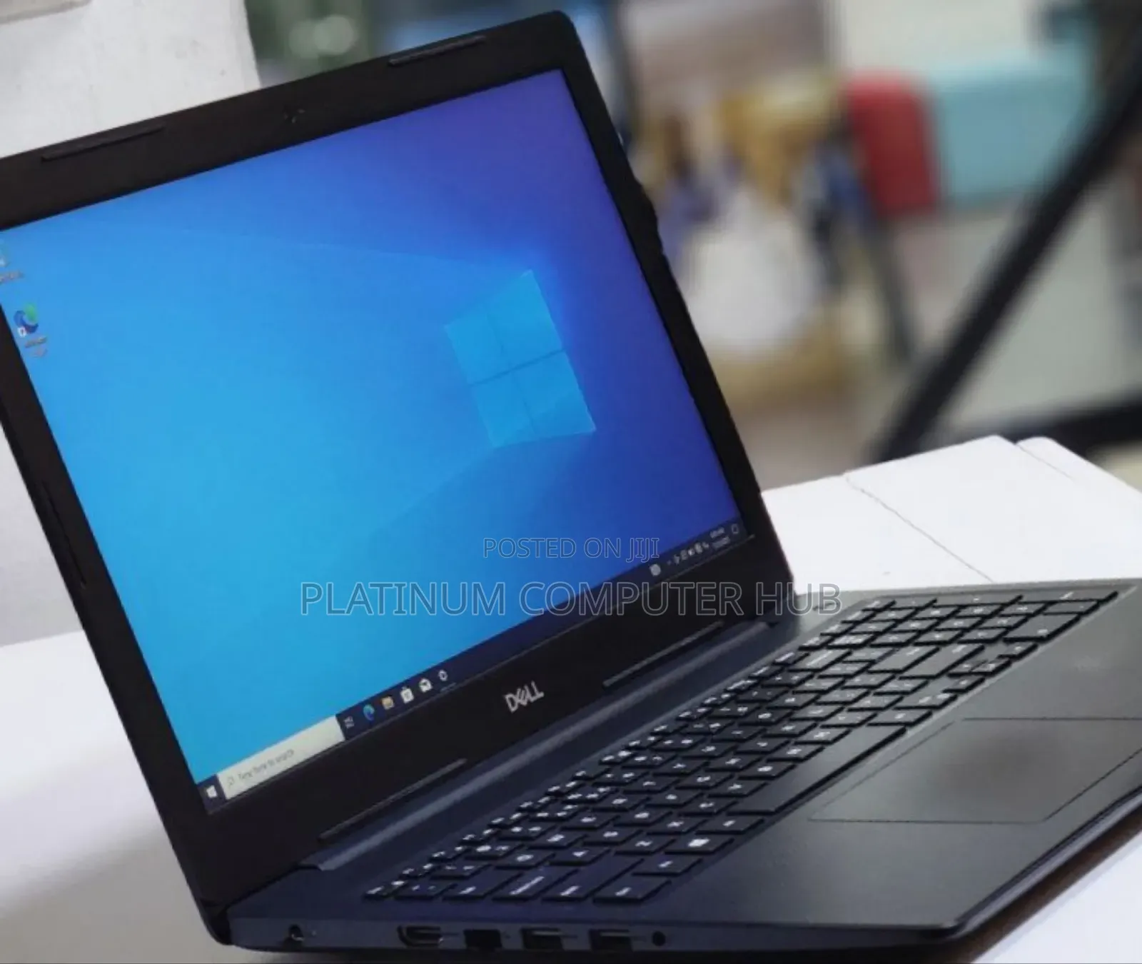 New Laptop Dell Vostro 2510 8GB Intel Core I5 SSD 512GB