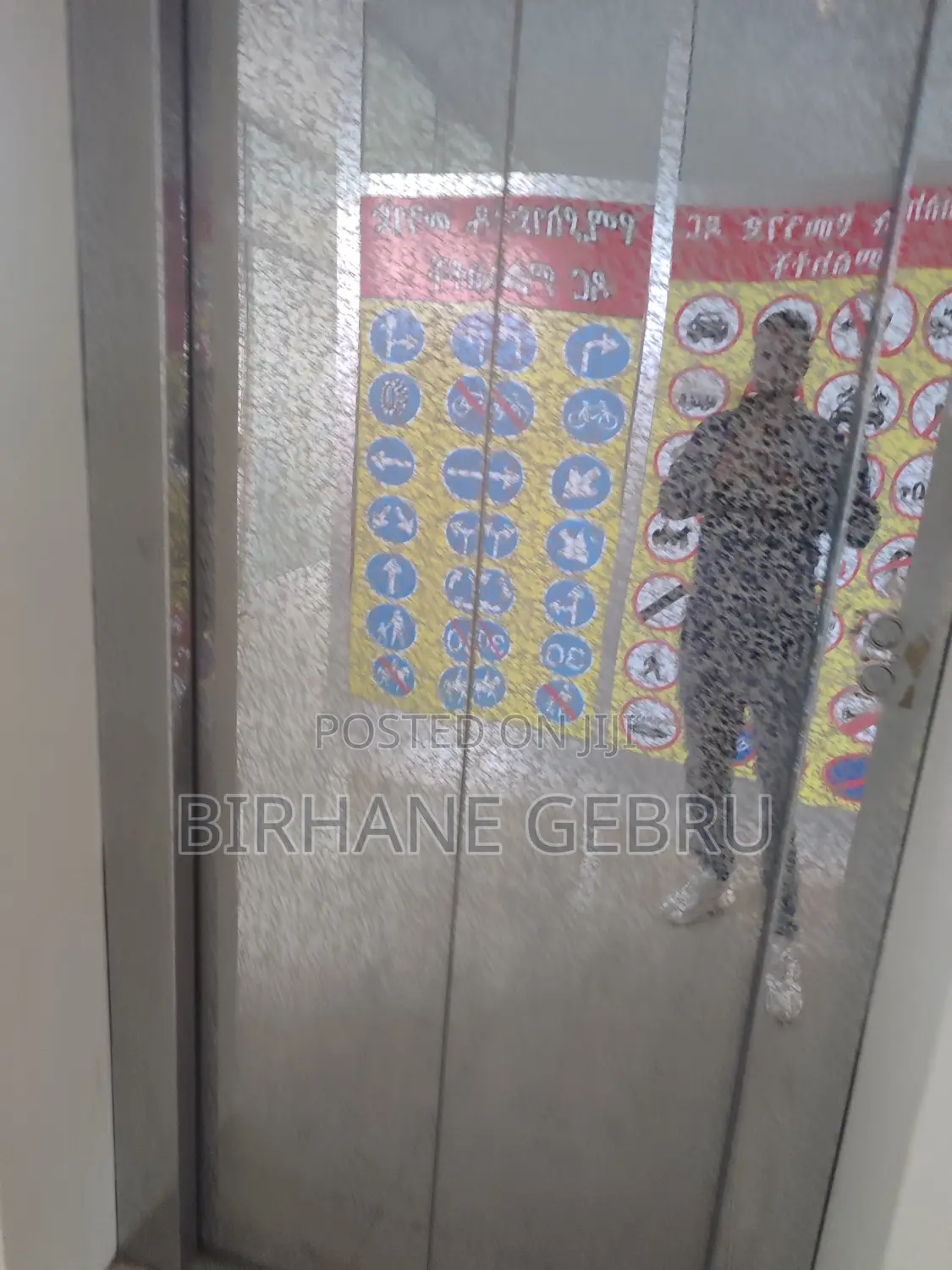 Luxury Apartiment Rent for Office