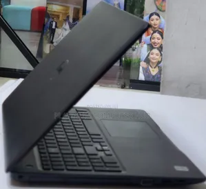 New Laptop Dell Vostro 2510 8GB Intel Core I5 SSD 512GB