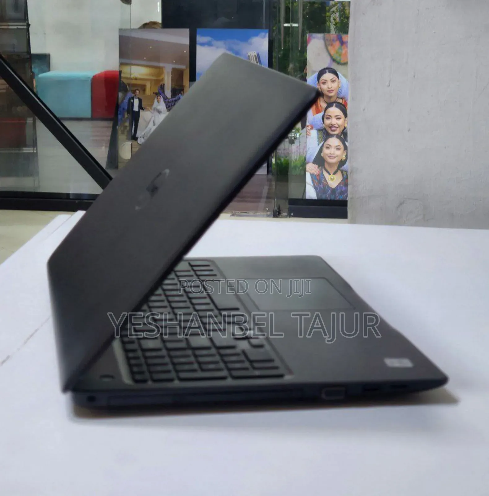 New Laptop Dell Vostro 1015 8GB Intel Core I5 SSD 512GB