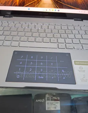 New Laptop Asus VivoBook 15 X505BA 16GB Intel Core I7 SSD 512GB