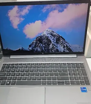 Photo - New Laptop HP ZBook 15 16GB Intel Core I7 SSD 1T