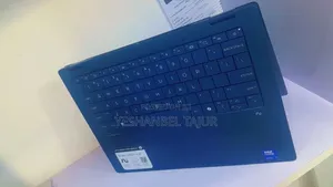 New HP OmniBook X Laptop 14-Fe0097nr 16GB Intel Core Ultra 7 SSD 512GB