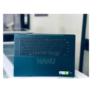 New Laptop Dell Inspiron 15 16GB Intel Core I7 SSD 1T