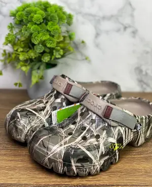 Original Crocs Off Terrain Men’S Sandal Shoes