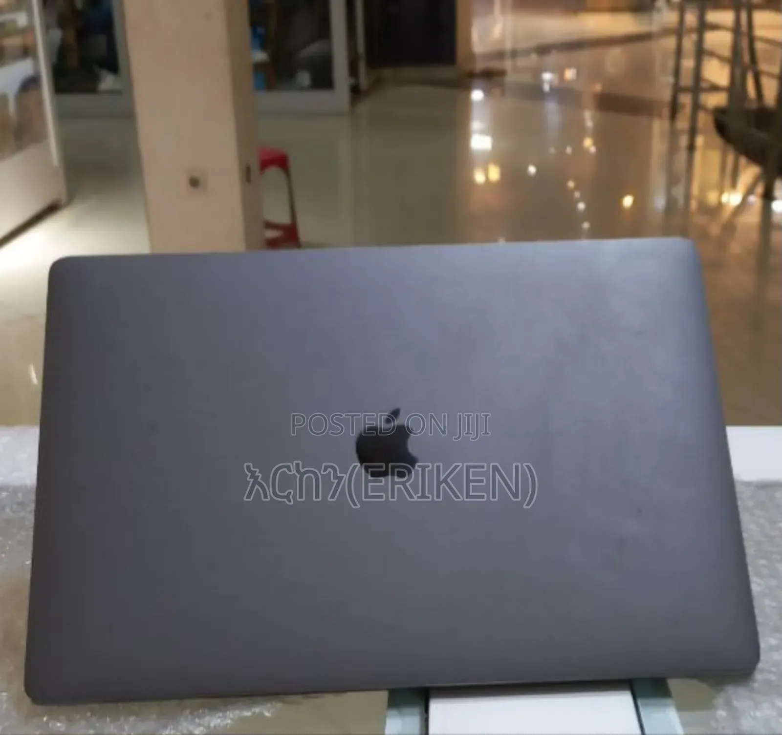 New Laptop Apple MacBook Pro 2016 16GB Intel Core I7 SSD 256GB