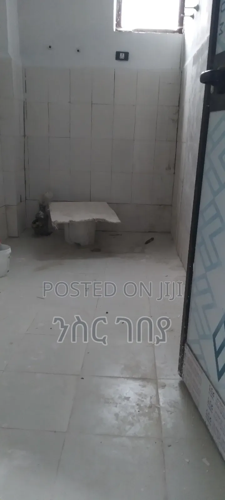 2bdrm Condo in Ayat Mekedonia, Yeka for sale