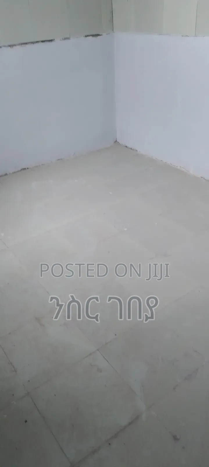 2bdrm Condo in Ayat Mekedonia, Yeka for sale