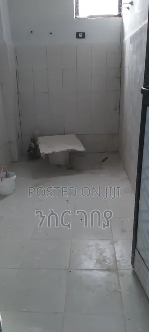 2bdrm Condo in Ayat Mekedonia, Yeka for sale