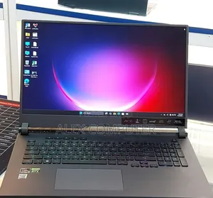 Photo - New Laptop Asus ROG Strix G17 16GB AMD Ryzen 9 SSD 1T