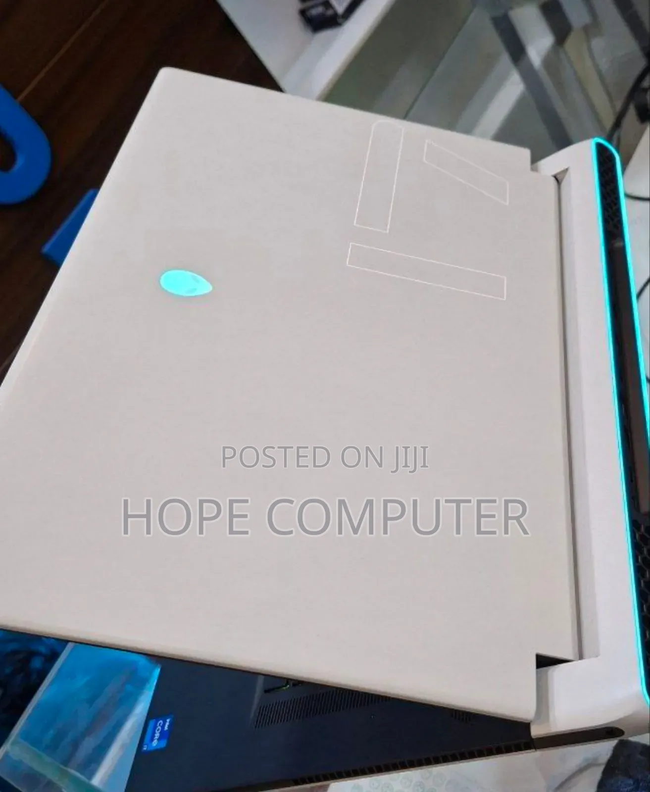 New Laptop Alienware M17x R2 32GB Intel Core I7 SSD 1T