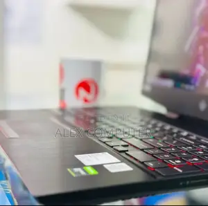 New Laptop HP Omen 15 16GB Intel Core I7 SSD 512GB