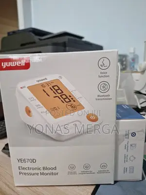 Photo - Bp Monitor//Readings for Long-Term Monitor/1-Touch Operation