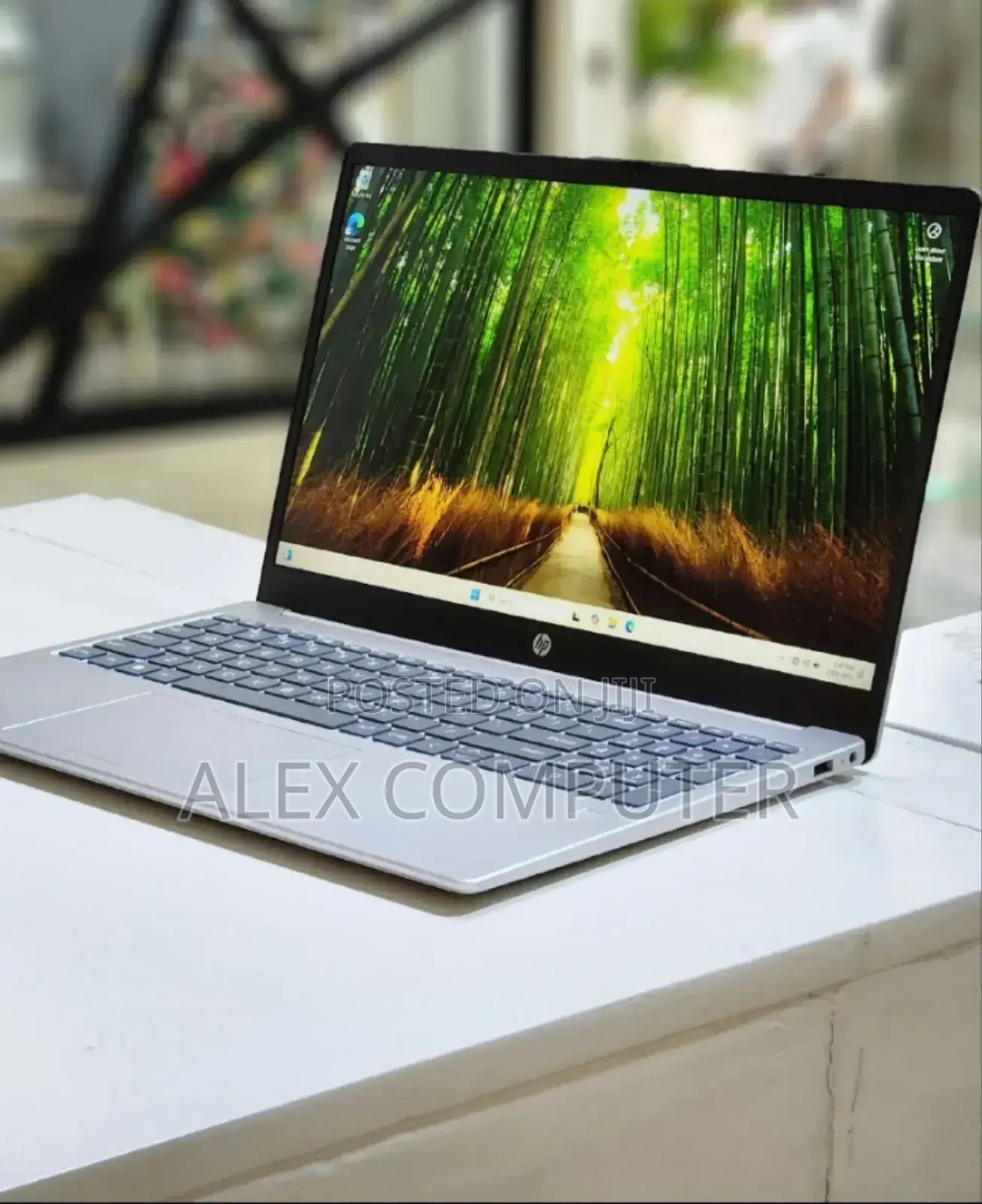 New Laptop HP Stream Notebook 16GB Intel Core I7 SSD 1T