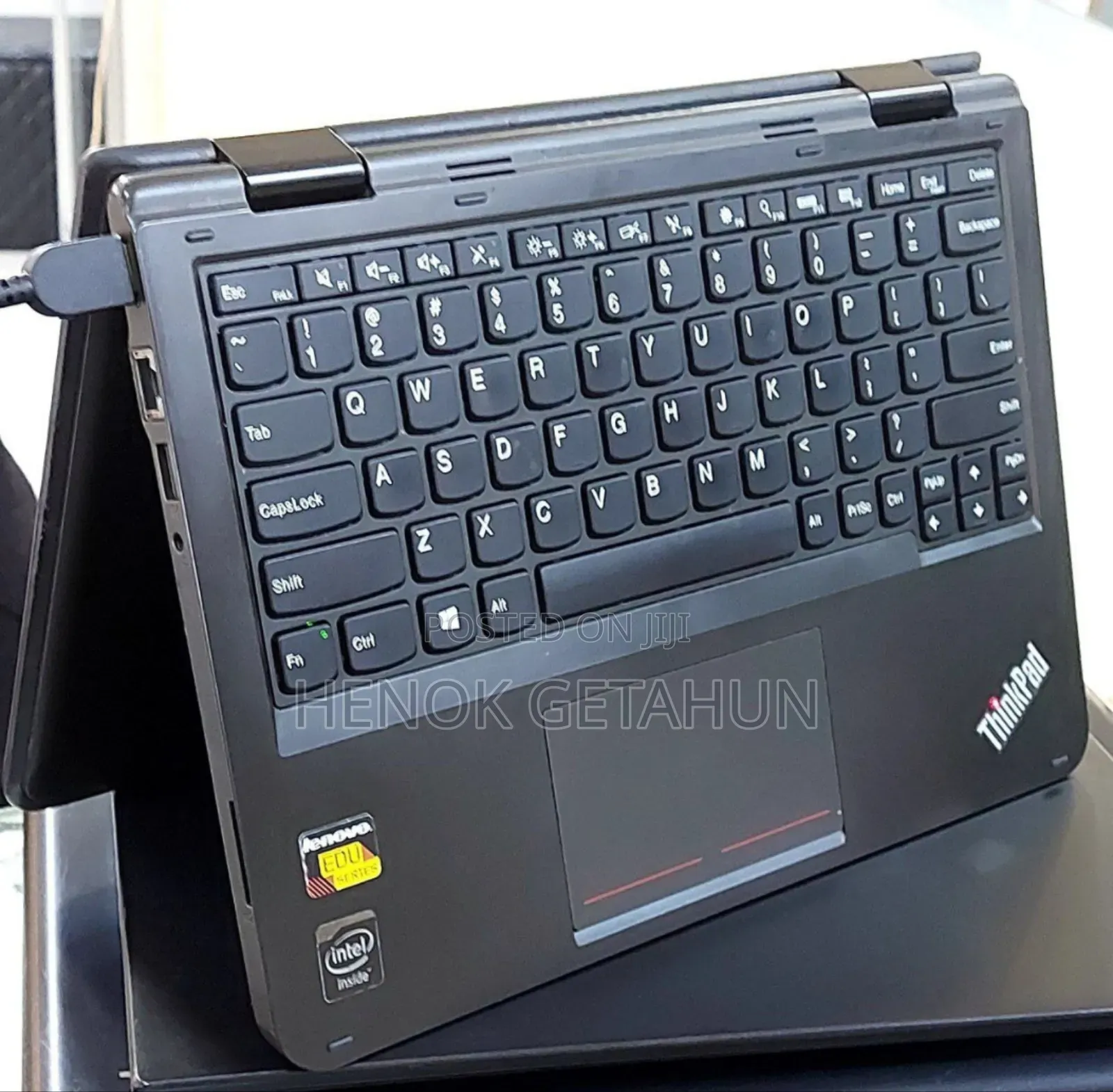 New Laptop Lenovo Yoga 11e 4GB Intel Core I3 HDD 500GB