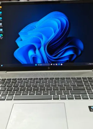 Photo - New Laptop HP Pavilion 15 16GB Intel Core I7 SSD 1T