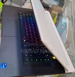 Photo - New Laptop Alienware M17x R2 32GB Intel Core I7 SSD 1T