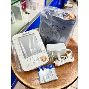 Photo - Exactfit Arm Blood Pressure Monitor艾坎measurement辟目blood BPM