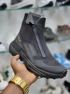 Photo - Black Waterproof High Quality Boots for Men