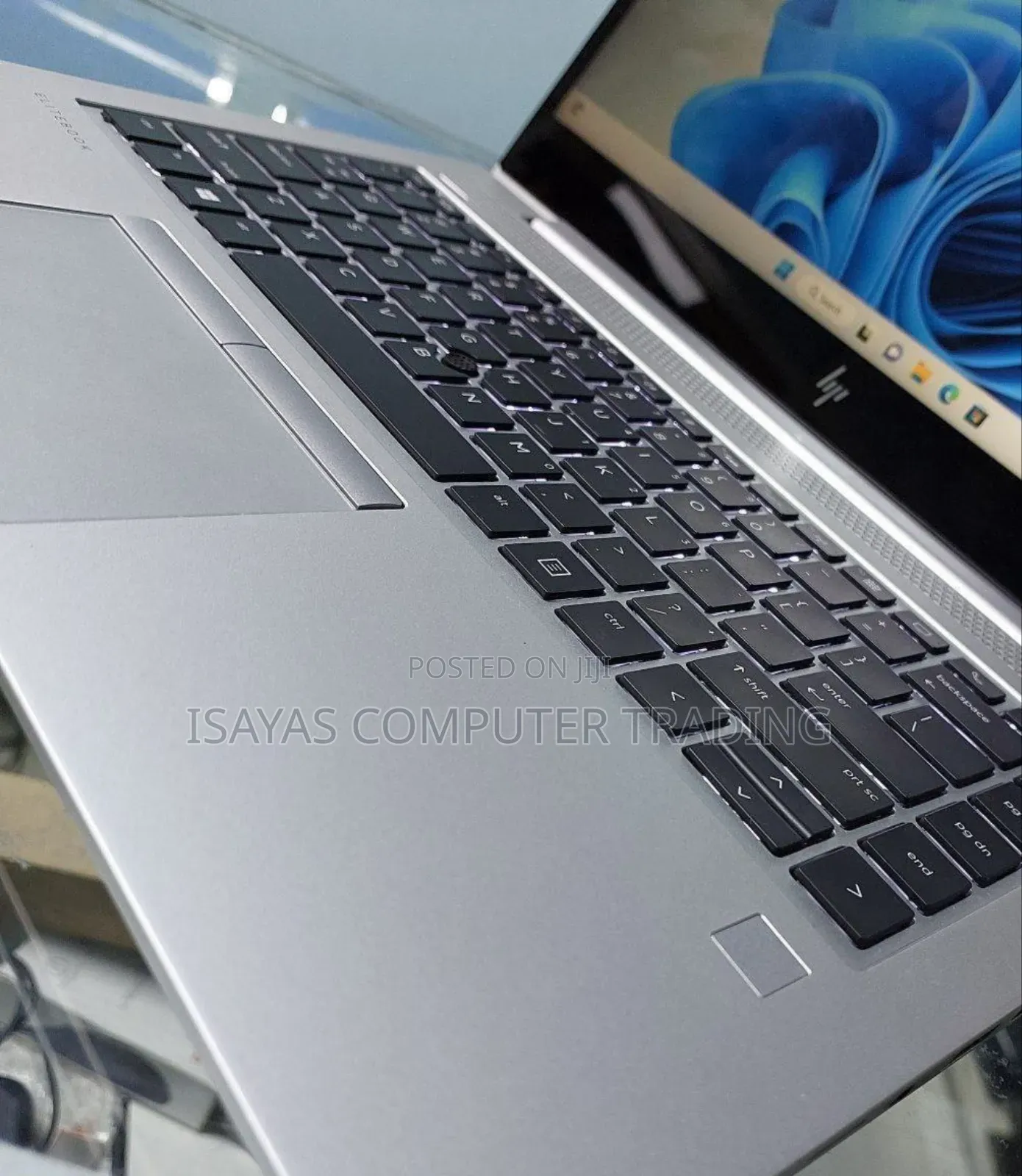 New Laptop HP EliteBook 840 G8 16GB Intel Core I7 SSD 512GB