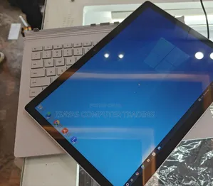 Photo - New Laptop Microsoft Surface 16GB Intel Core I7 SSD 256GB