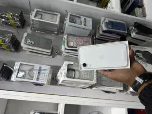 New Apple iPhone 16e 128 GB White