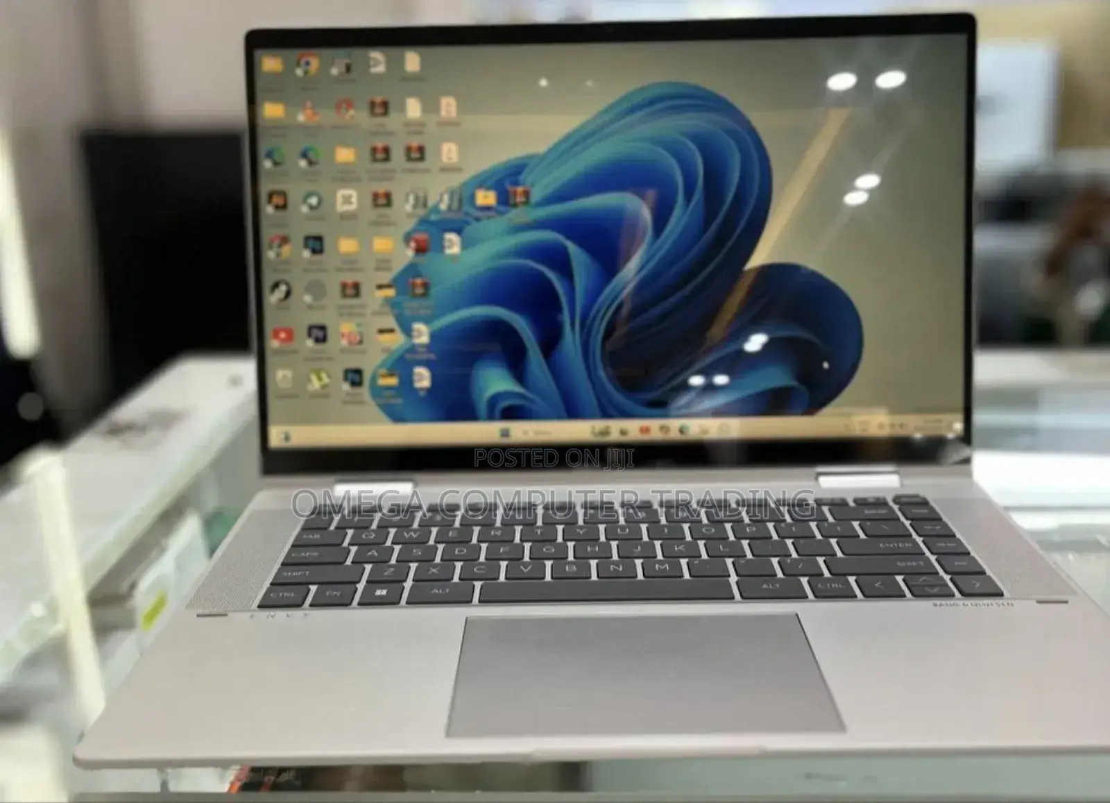 New Laptop HP Envy X360 16GB Intel Core i7 SSD 512GB