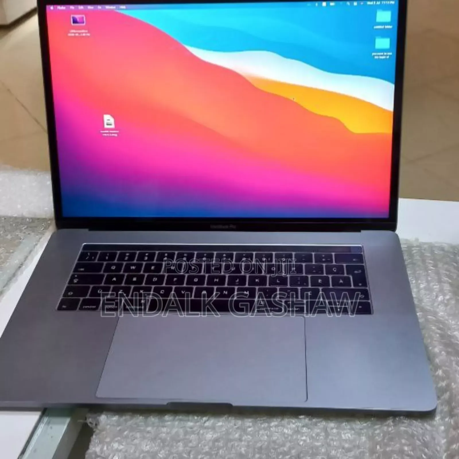 New Laptop Apple MacBook 2016 16GB Intel Core I7 SSD 512GB