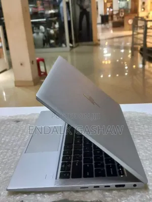 New Laptop HP EliteBook 830 8GB Intel Core I5 SSD 256GB