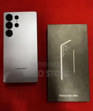 Photo - New Samsung Galaxy S25 Ultra 256 GB White