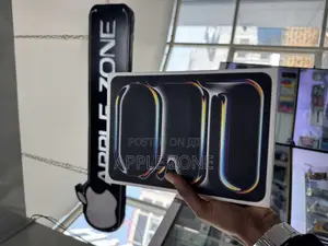 New Apple iPad Pro 13 (2024) 256 GB Blue