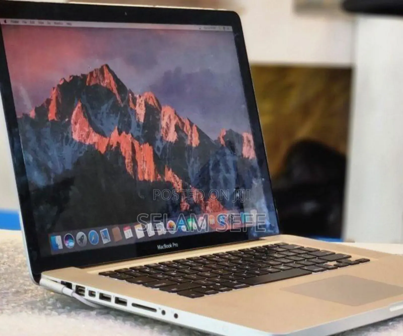 New Laptop Apple MacBook 2010 4GB Intel Core I7 SSD 512GB