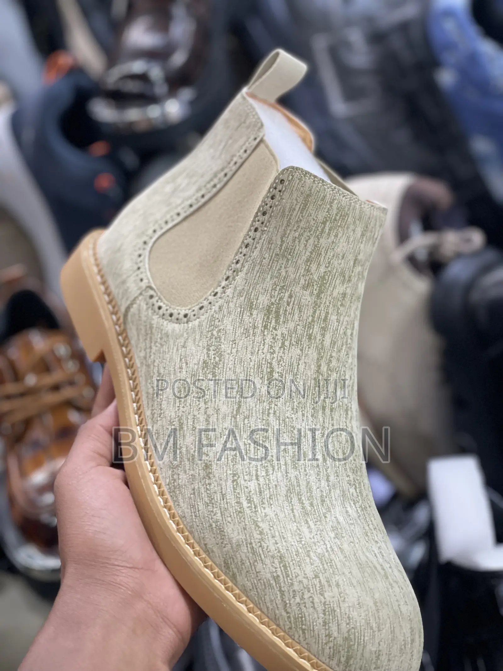 Mono Smooth Suede Men’S Chelsea Boots