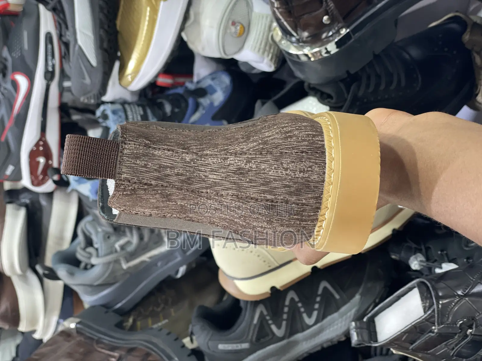 Elegant Casual Chelsea Boots