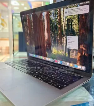Photo - New Laptop Apple MacBook Pro 2019 8GB Intel Core I5 SSD 256GB